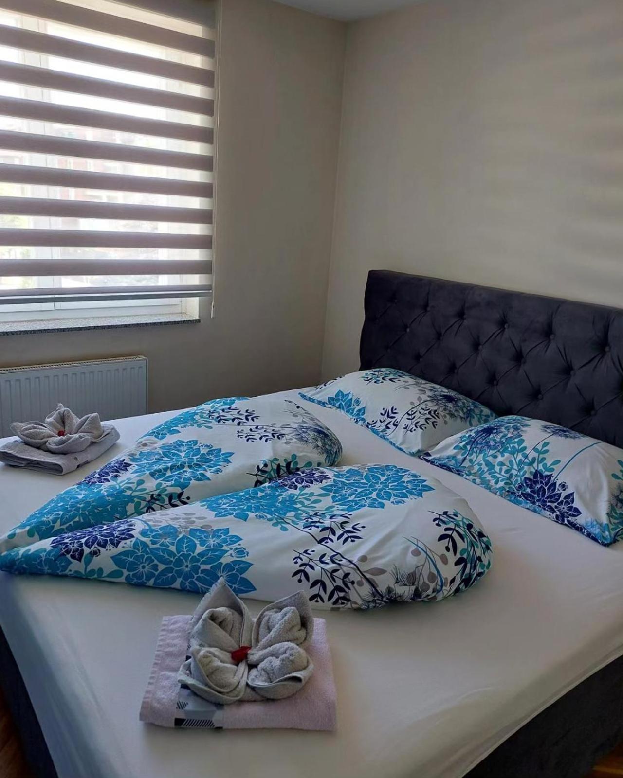 Lnb Lux Apartment Doboj Exterior photo